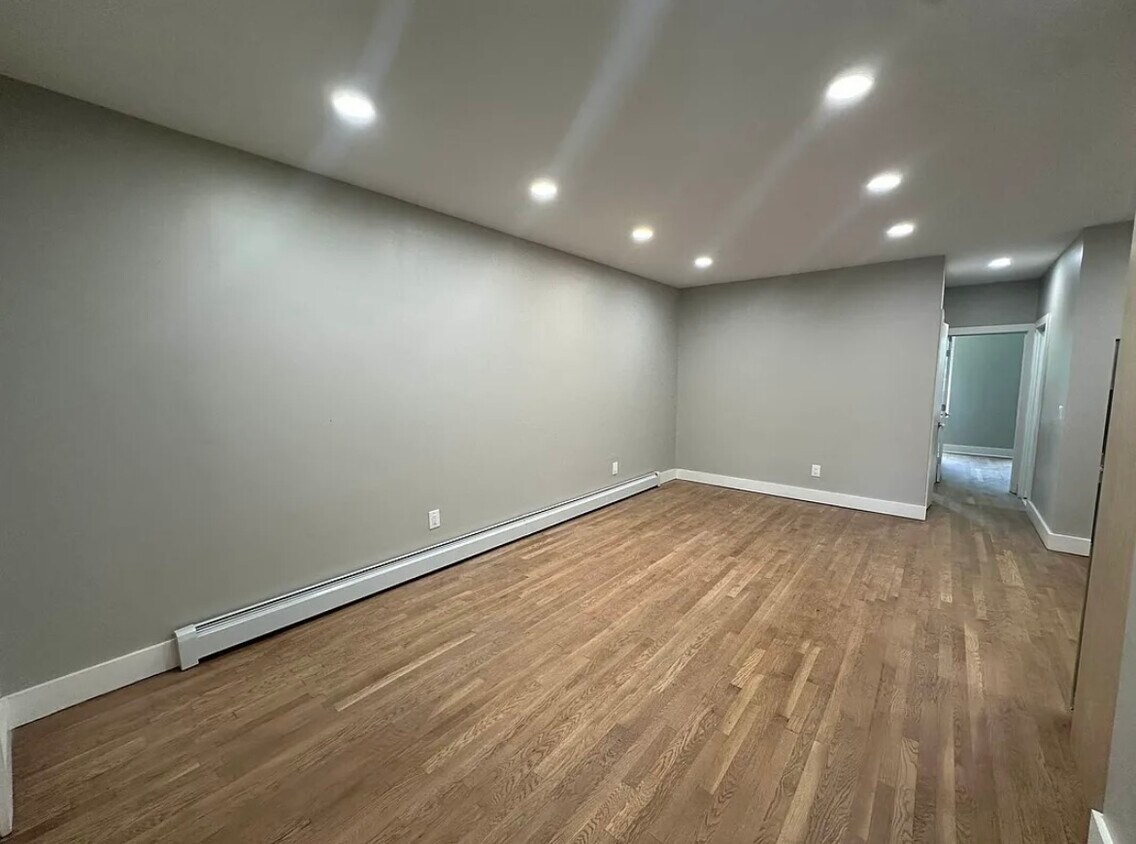 Foto principal - 818 Macdonough St