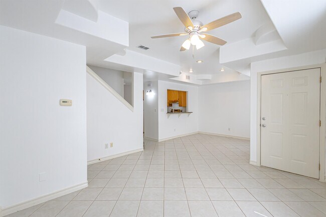 Foto del edificio - 1000 Ranchway Dr