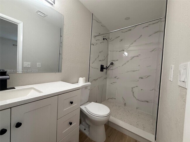 Foto del edificio - 1040 SW 30th Ave