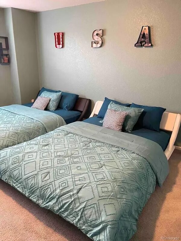 Foto del edificio - 4543 Crestone Peak St