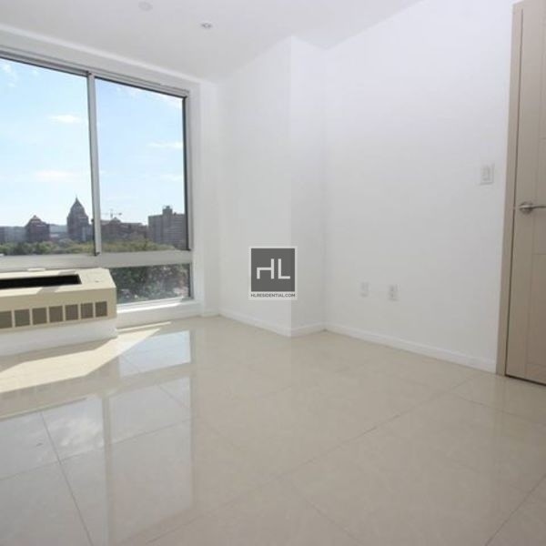 Building Photo - 522 Lefferts Ave