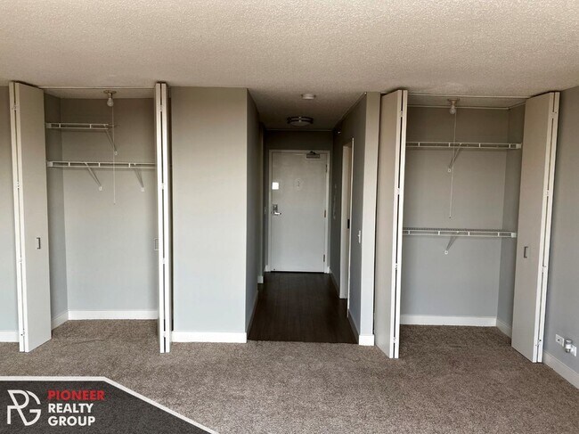 Foto del edificio - 2555 N Clark St