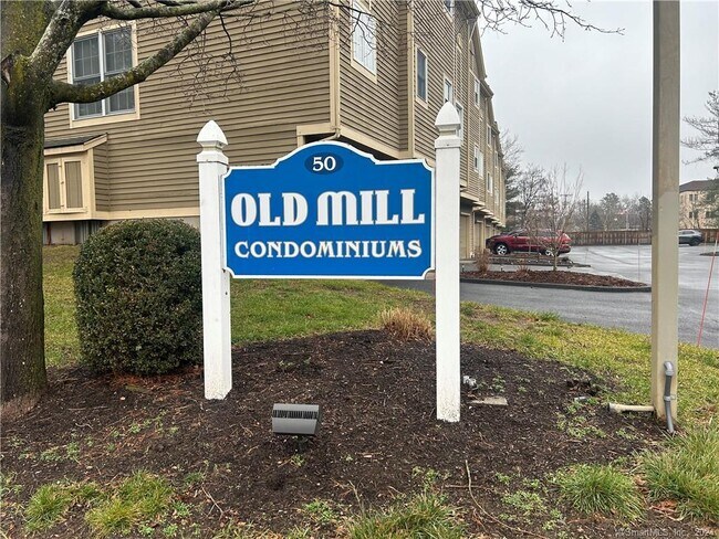 Building Photo - 50 Pierce St