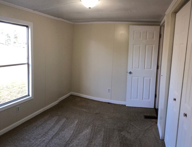 Foto del edificio - Newly remodeled 2 BDR / 1 BA