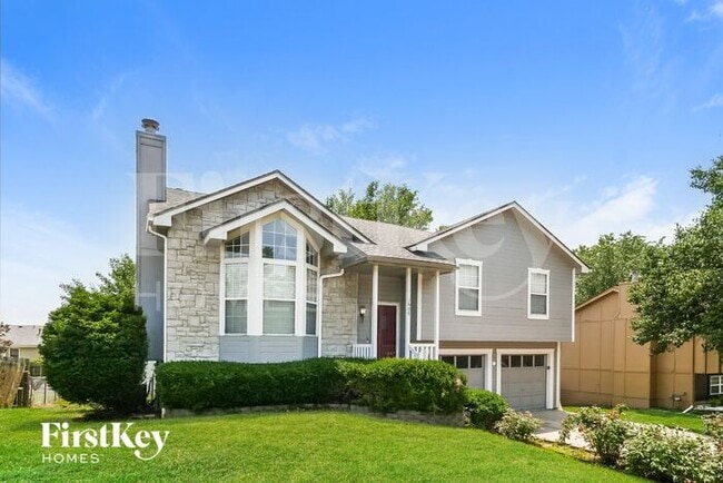Building Photo - 1607 Stasi Ave