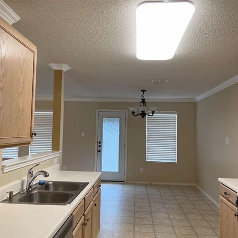 Foto del edificio - 1410 Quail Meadow Dr