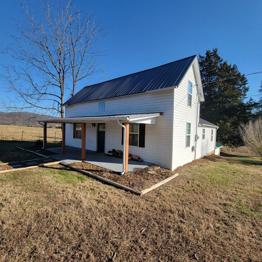 Foto principal - 4 Bed, 2 Bath Home for Lease-Furnished-Spa...