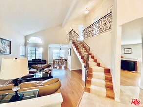 Building Photo - 3856 Cottonwood Grove Trail