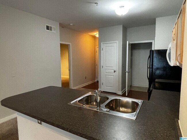 Foto del edificio - 401 20th St S
