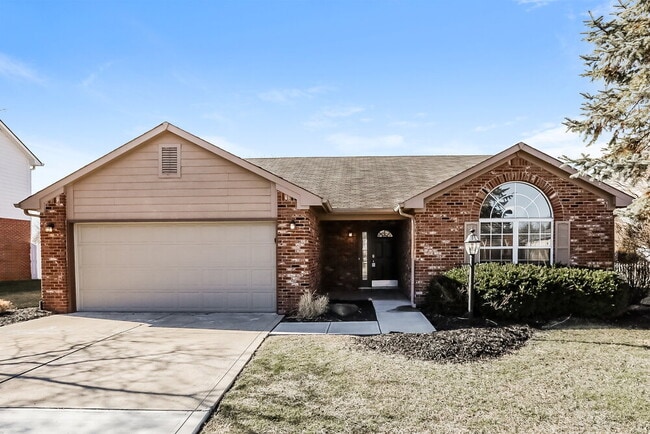 Building Photo - 7266 Plantation Ln