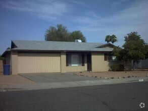 Building Photo - 5113 S Country Club Way