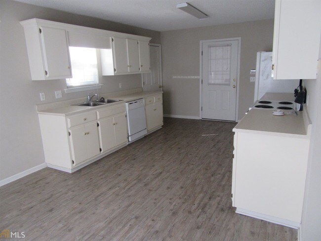 Building Photo - 413 Wilburn Cir