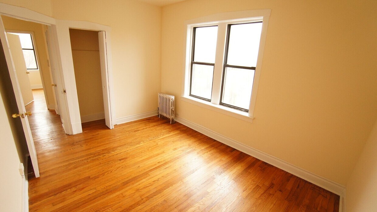 Foto principal - 1540 N Kedzie Ave