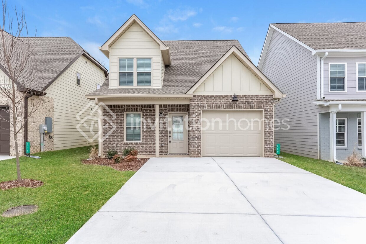 Foto principal - 212 Emmett Dr