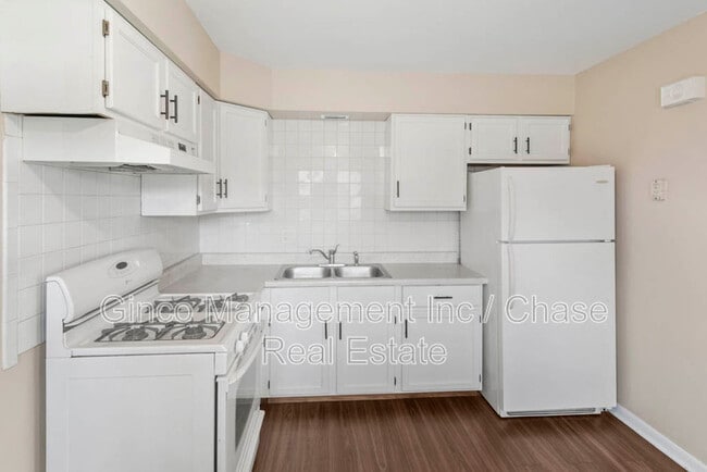 Foto del edificio - 11212 1st St