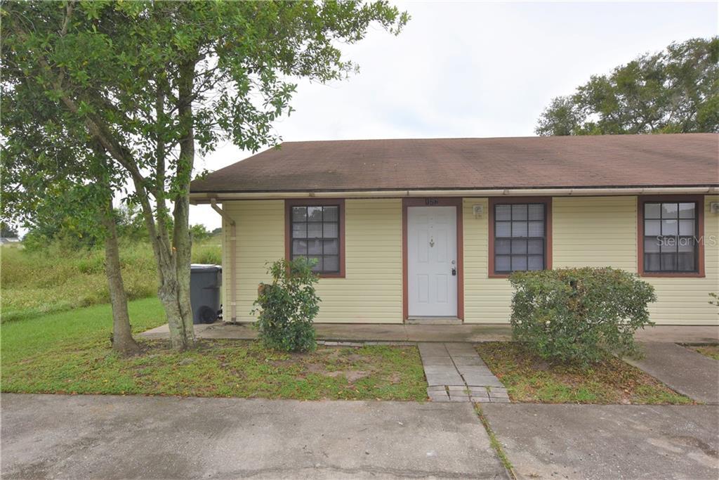 127 Denton Ave, Auburndale, FL 33823 Room for Rent in Auburndale, FL