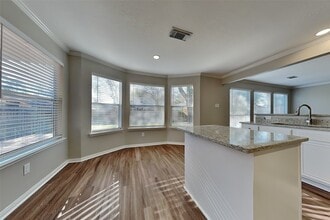 Building Photo - 30826 Trinket Dr