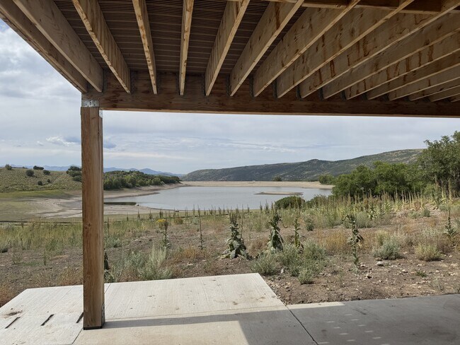 Foto del edificio - 10108 Ridge Pine Dr
