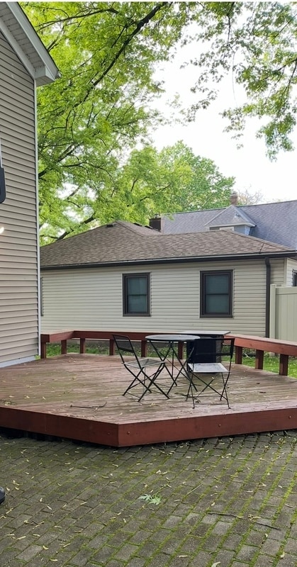 Building Photo - 516 Hendee St