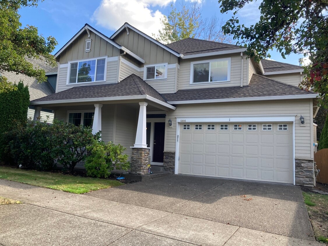 Hermosa casa - 5906 NE Skipton St