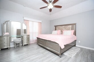 Building Photo - 7514 Split Oak Ct