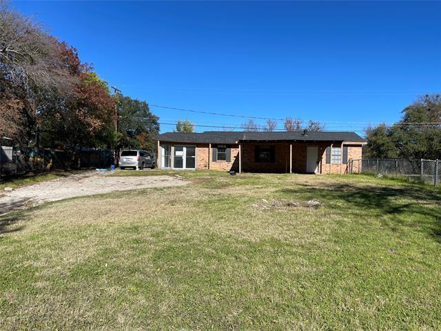 Primary Photo - 7406 Cottonwood Creek Rd