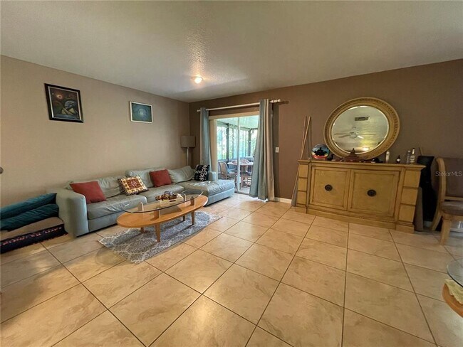 Foto del edificio - 5107 Twine St