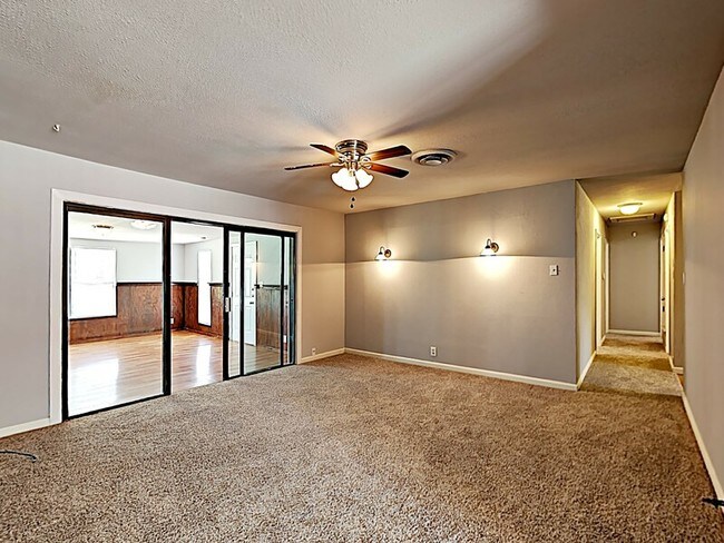 Building Photo - 3517 Wicklow Ct