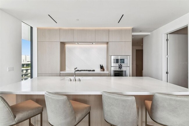 Foto del edificio - 1000 Water St