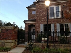 Building Photo - 7490 Flintlock Way