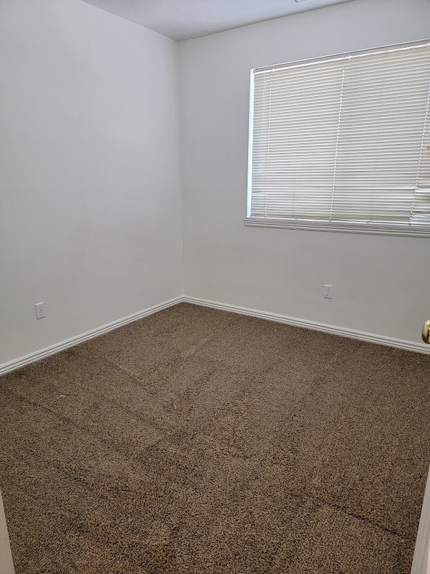 Building Photo - 8080 W Copperfield Plz