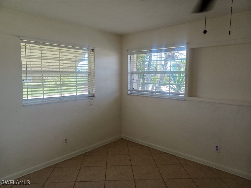 Foto del edificio - 4233 SE 8th Pl