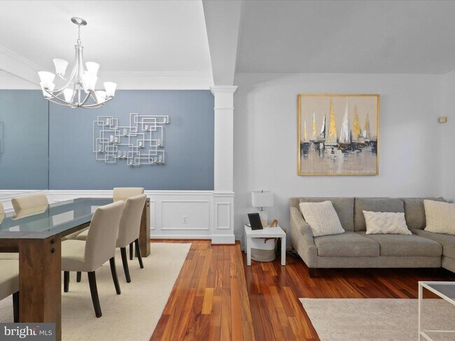 Foto del edificio - 6528 Osprey Point Ln