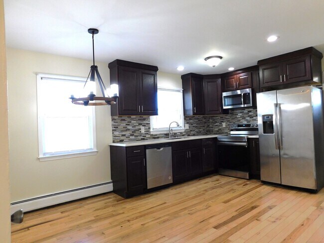 Foto del edificio - 26 Dayton Rd