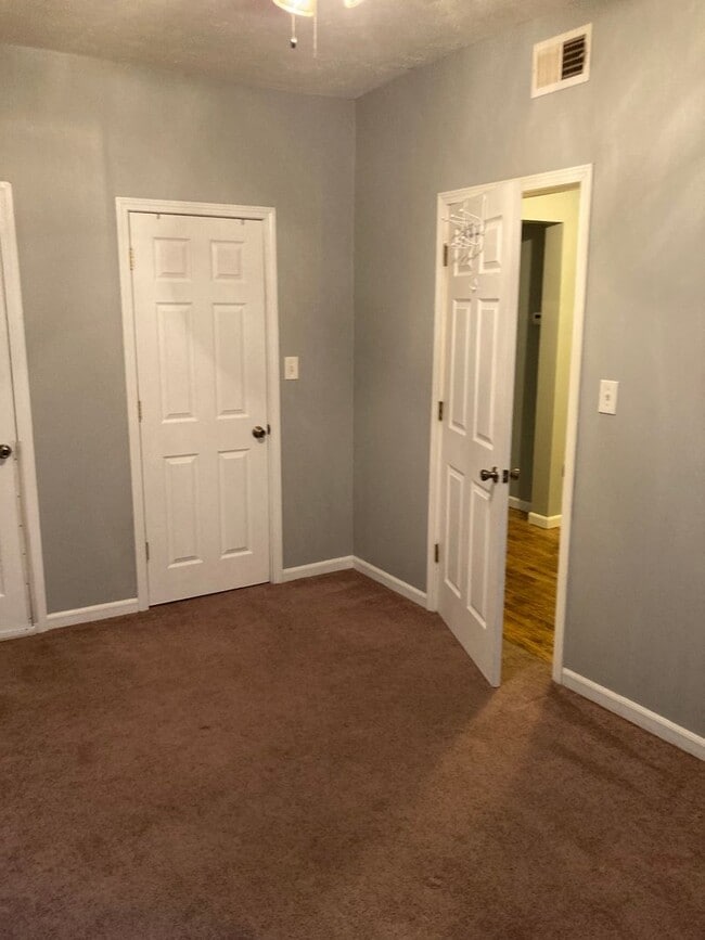 Building Photo - 777-779 Water Street