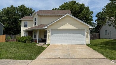 Building Photo - 2213 Silver Leaf Ct