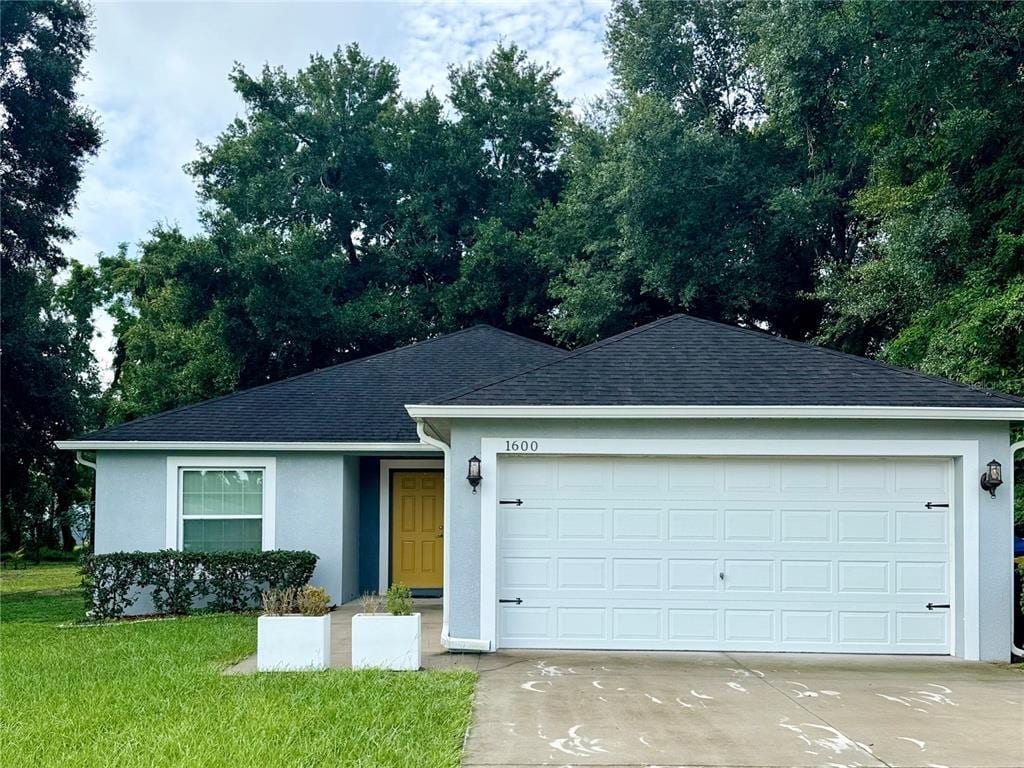 1600 Mayaro Ct  