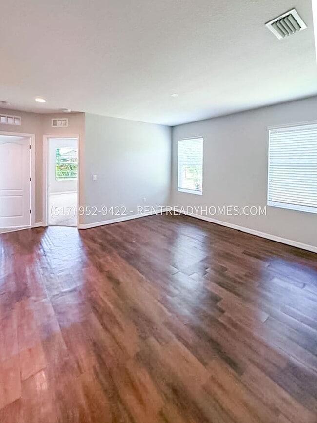 Building Photo - 3943 Claybrook Dr