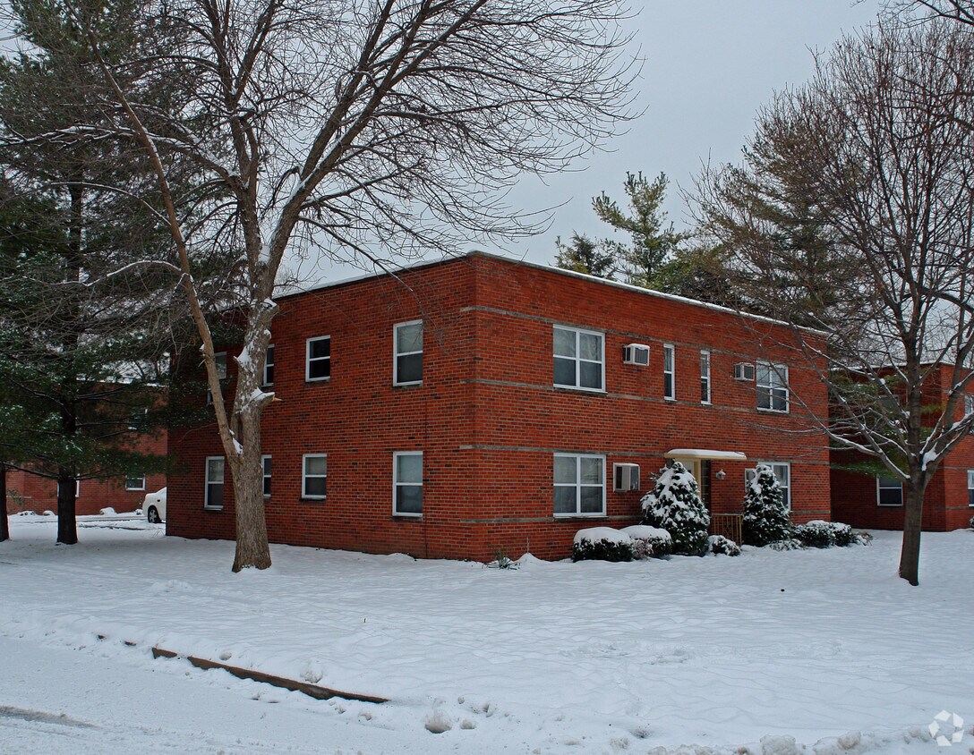 601 Hadley Ave, Dayton, OH 45419 Apartments in Dayton, OH