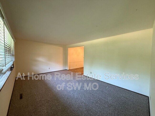 Foto del edificio - 2848 E Loren St