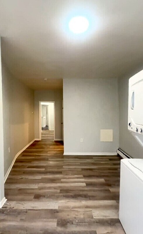 Foto del edificio - 1702 Wagner Ave