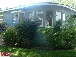 Primary Photo - 10915 Moorpark St