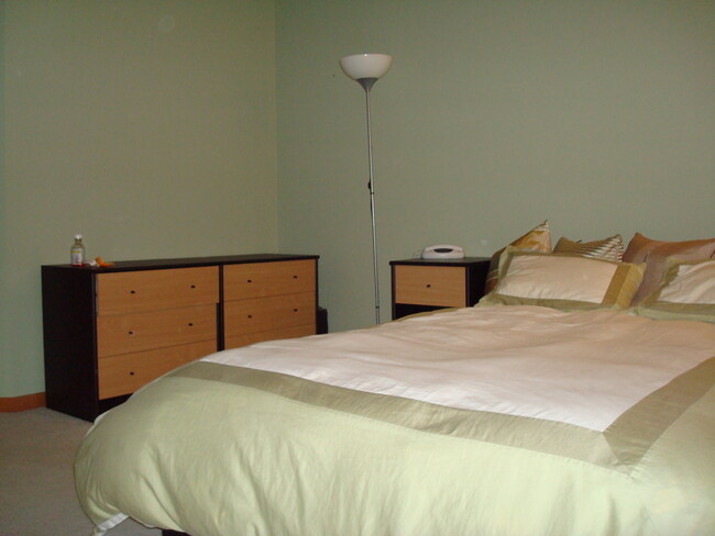 Foto del edificio - 10 Waverly Ct