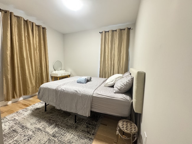 Building Photo - 172 White St