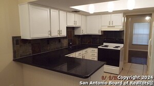 Foto del edificio - 6770 Country Field Dr