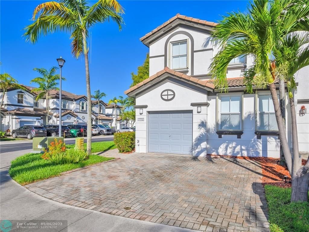 7772 NW 114th Pl, Medley, FL 33178 Townhome Rentals in Medley FL