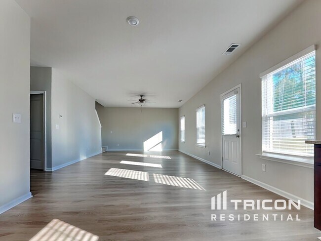 Building Photo - 108 Oliver Dr