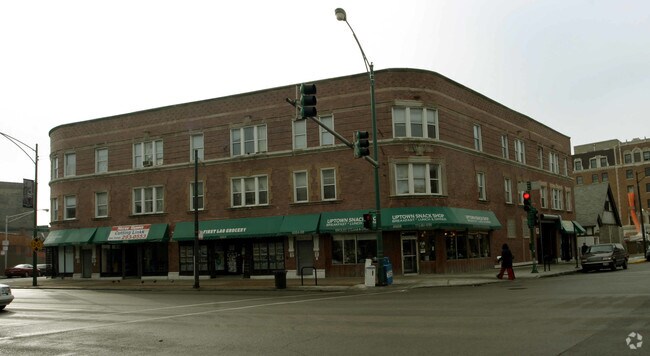 Fotografía del edificio - Wayland Apartments