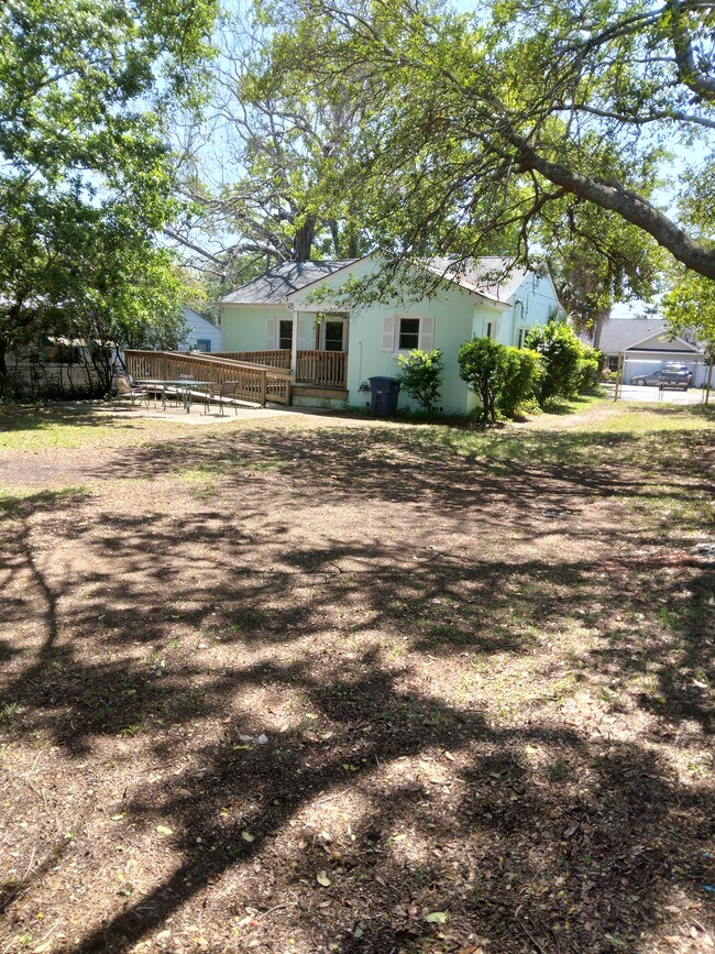 Fenced backyard - 408 15th Ave S