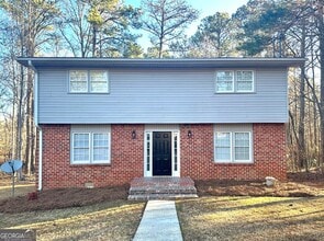 Building Photo - 65 Sunrise Cir